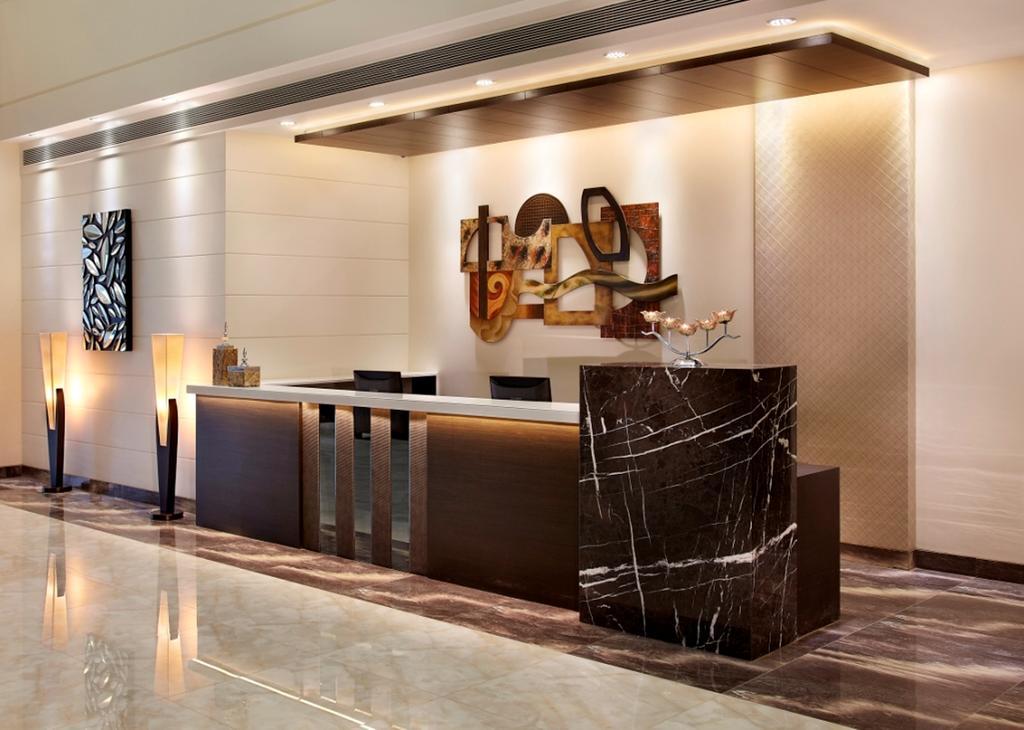 Hotel Suba Grand Dahej Bagian luar foto